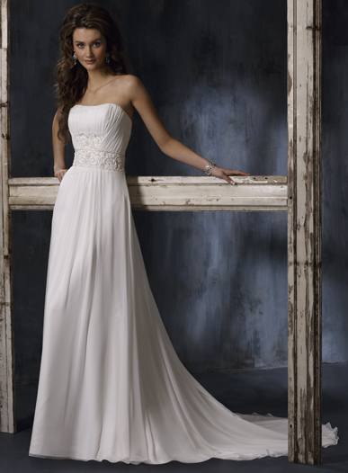Orifashion Handmade Gown / Wedding Dress MA031 Orifashion Handmade Gown / Wedding Dress MA031
