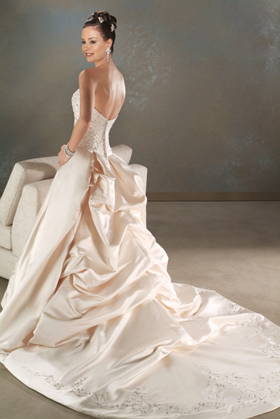 Orifashion Handmade Gown / Wedding Dress BO027