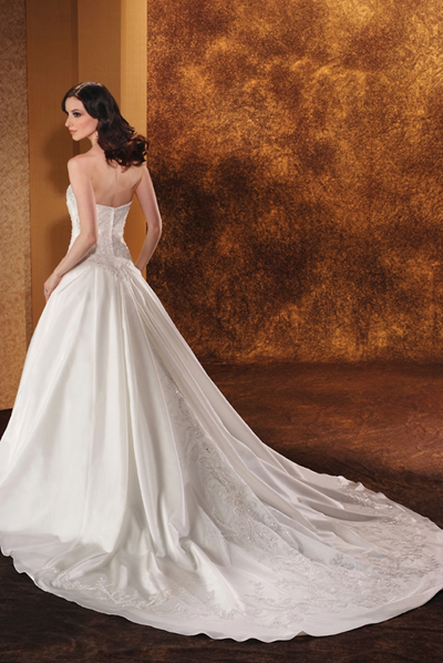 Orifashion Handmade Gown / Wedding Dress BO090