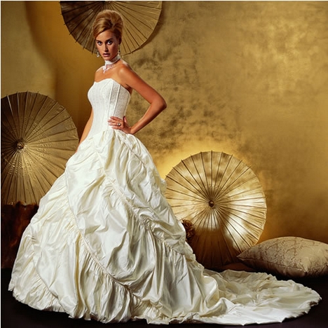 Wedding Dress_Court ball gown 10C166