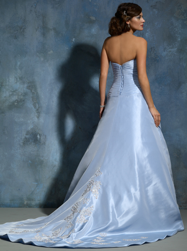 Bridal Gown / Wedding Dress_Ball gown 10C198