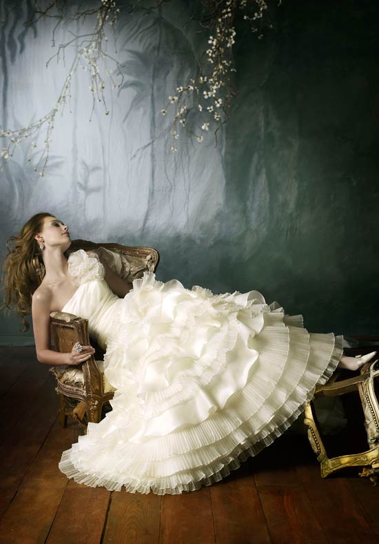 Handmade Dream Series Romantic Wedding Dress DW3058