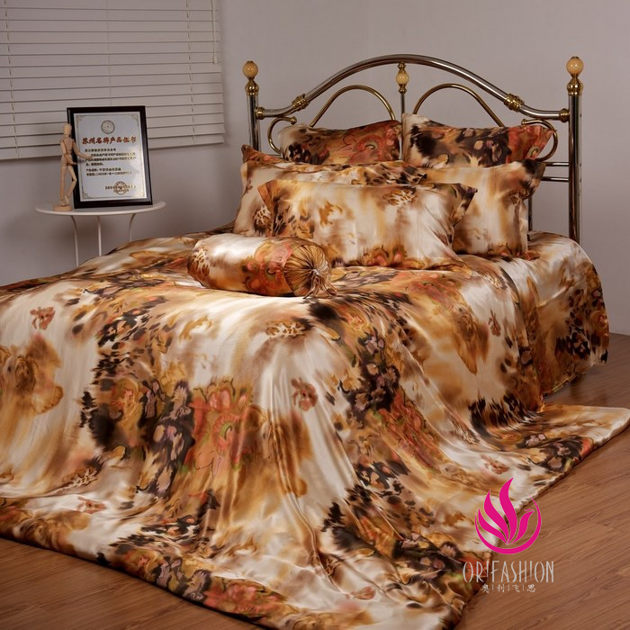 Orifashion Silk Bedding 6PCS Set Printed Floral Pattern King Siz