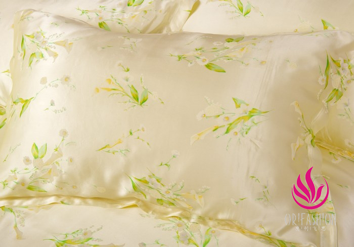 Orifashion Silk Bedding 8PCS Set Printed Floral Pattern King Siz - Click Image to Close