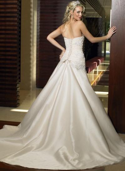 Wedding dress C928---------classic formal bridal gown