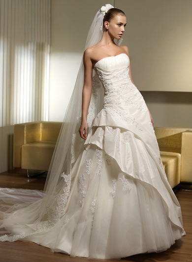 Bridal Wedding dress / gown C941