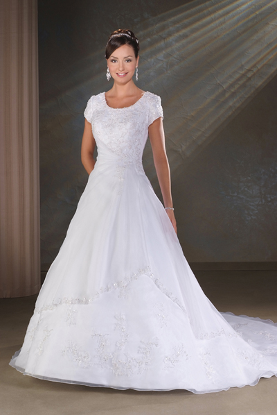 Bridal Wedding dress / gown C979 Bridal Wedding dress / gown C979