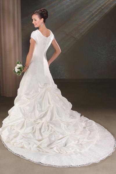 Bridal Wedding dress / gown C980