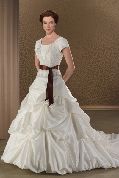 Bridal Wedding dress / gown C983 - Click Image to Close