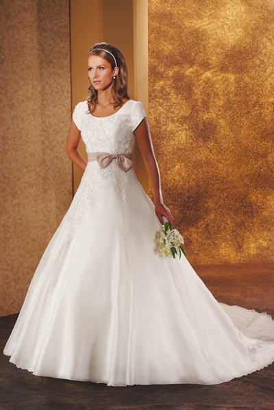 Bridal Wedding dress / gown C984 Bridal Wedding dress / gown C984