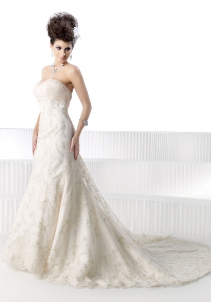 Diamond Bridal Gown_ A-line DC182