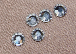 Swarovski Sample CGS017 (2028 ss12 XILION Rose Flatback Crystal)