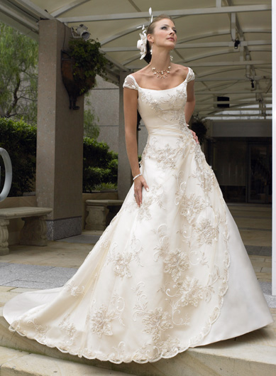 Golden collection wedding dress / gown GW046