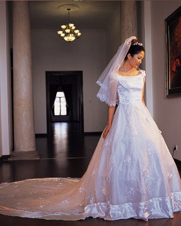 Golden collection wedding dress / gown GW047 Golden collection wedding dress / gown GW047