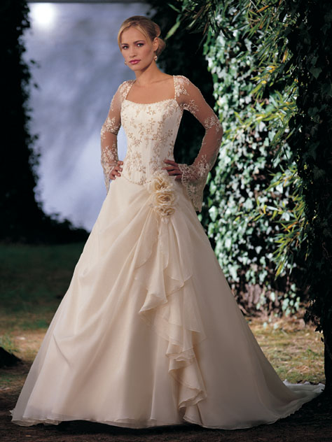 Golden collection wedding dress / gown GW053