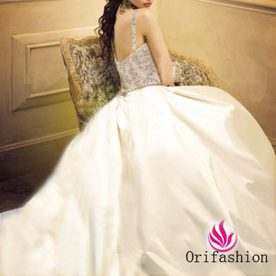 Orifashion HandmadeEmbroidered and Beaded Princess Style Bridal