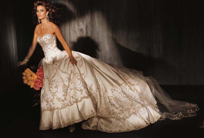 Handmade Luxury Embroidered and Swarovski Beaded Bridal GownEG07