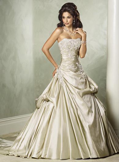 Wedding Dress_Full A-line gown SC025 Wedding Dress_Full A-line gown SC025