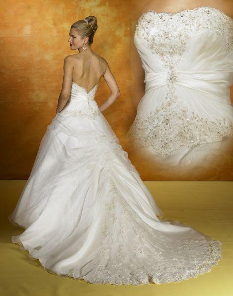 Wedding Dress_Ball gown SC111