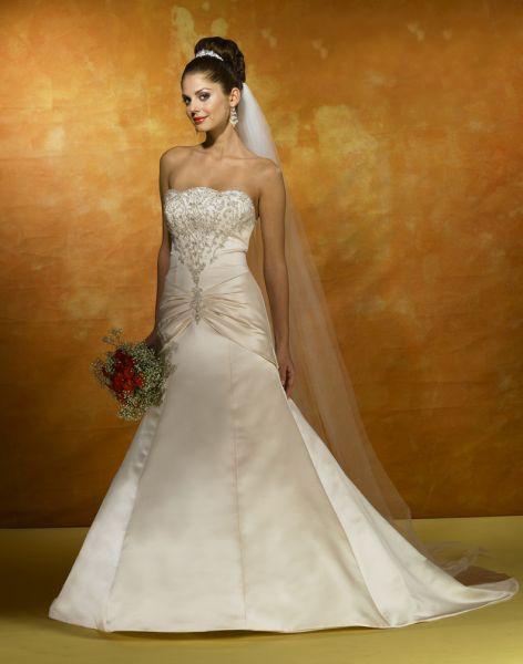 Wedding Dress_Slim line gown SC113