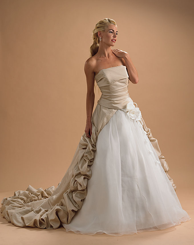 Orifashion Handmadestrapless wedding dress / gown 083  Orifashion Handmadestrapless wedding dress / gown 083