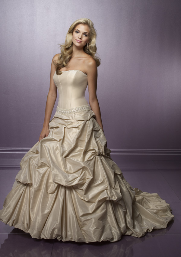 Orifashion Handmadestrapless wedding dress / gown 286